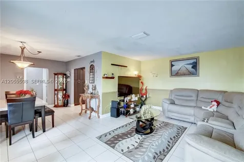 2330 NW 81st Avenue Sunrise FL 33322