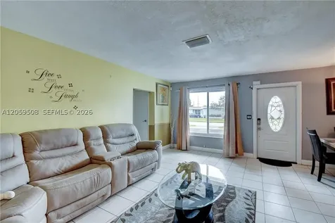 2330 NW 81st Avenue Sunrise FL 33322