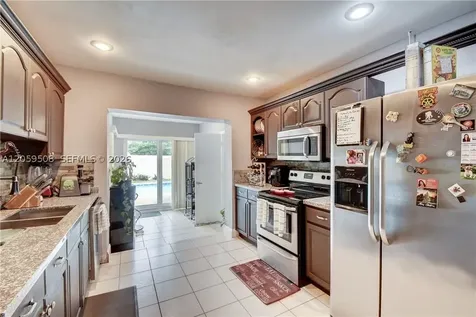 2330 NW 81st Avenue Sunrise FL 33322