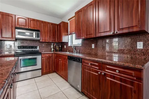 5271 SW 141st Terrace Miramar FL 33027