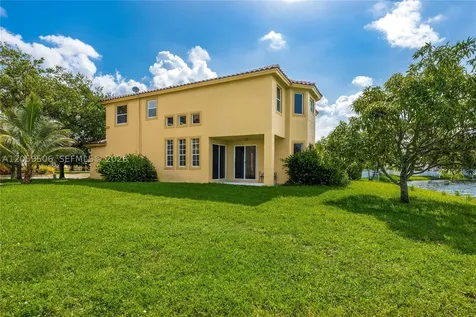 5271 SW 141st Terrace Miramar FL 33027