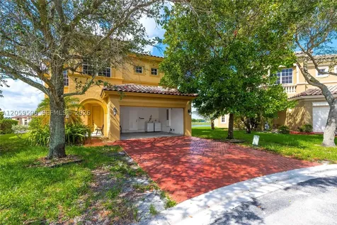 5271 SW 141st Terrace Miramar FL 33027