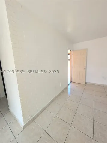 6850 W 14th Court Hialeah FL 33014