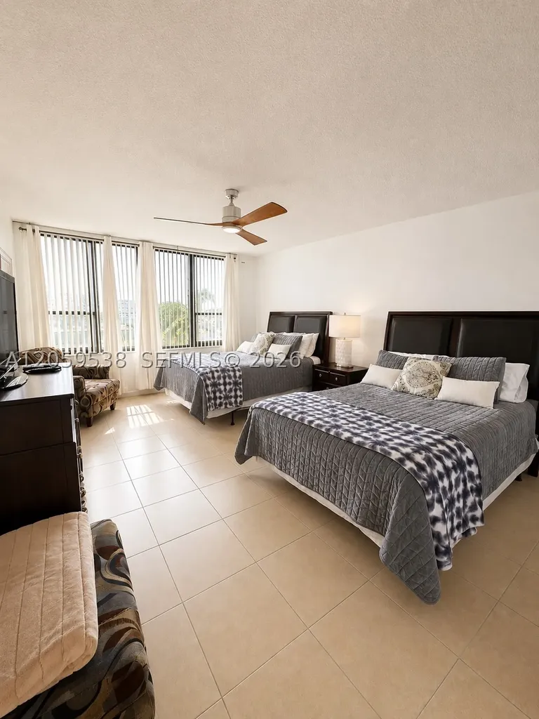 3505 S Ocean Drive Hollywood FL 33019