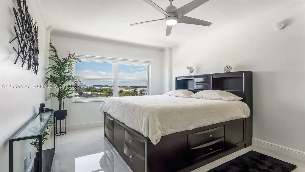 2900 NE 30th Street Fort Lauderdale FL 33306