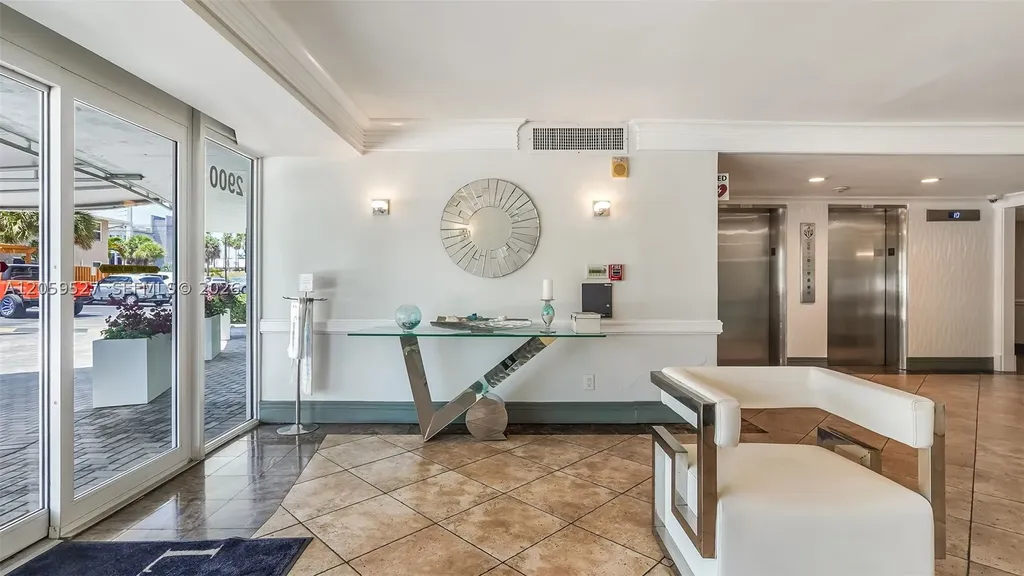 2900 NE 30th Street Fort Lauderdale FL 33306