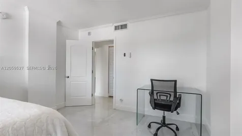 2900 NE 30th Street Fort Lauderdale FL 33306