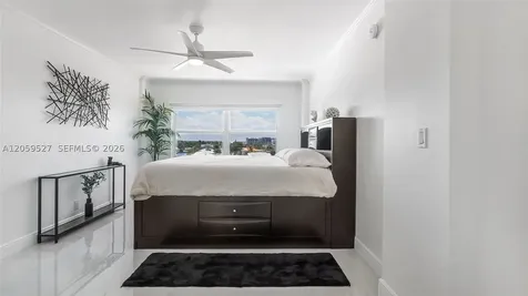 2900 NE 30th Street Fort Lauderdale FL 33306