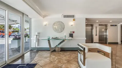 2900 NE 30th Street Fort Lauderdale FL 33306