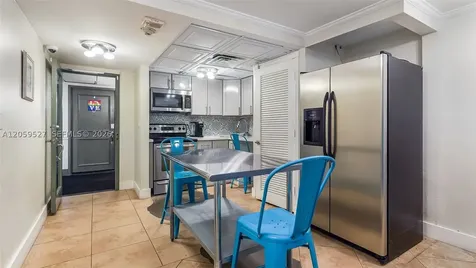 2900 NE 30th Street Fort Lauderdale FL 33306