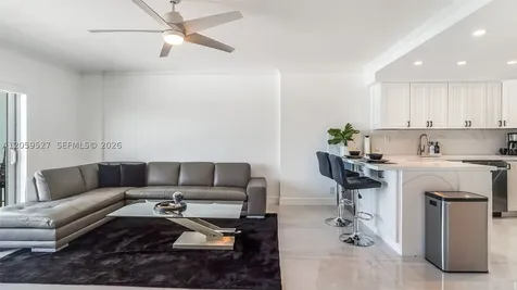 2900 NE 30th Street Fort Lauderdale FL 33306