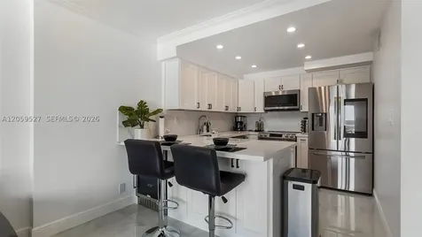 2900 NE 30th Street Fort Lauderdale FL 33306