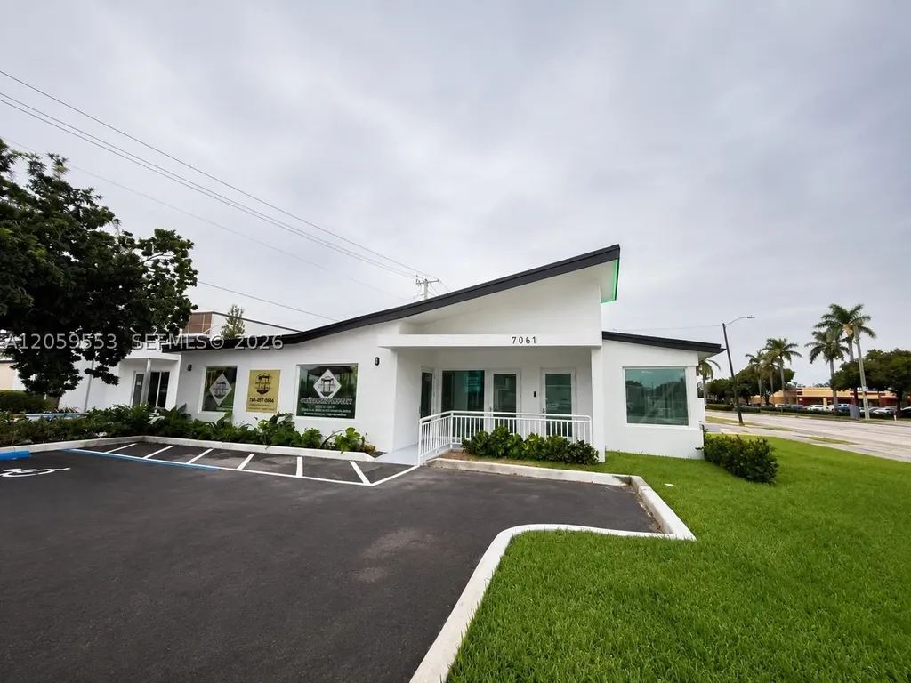 7061 Taft Street Hollywood FL 33024