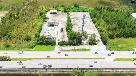 90 NW 137th Avenue Miami FL 33182