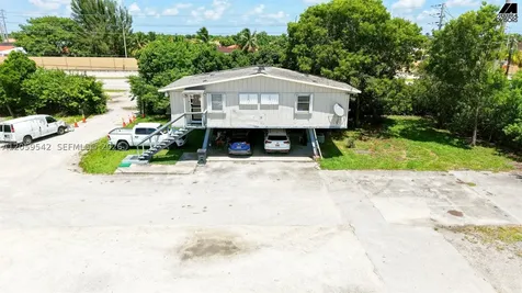 90 NW 137th Avenue Miami FL 33182
