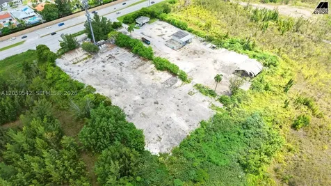 90 NW 137th Avenue Miami FL 33182