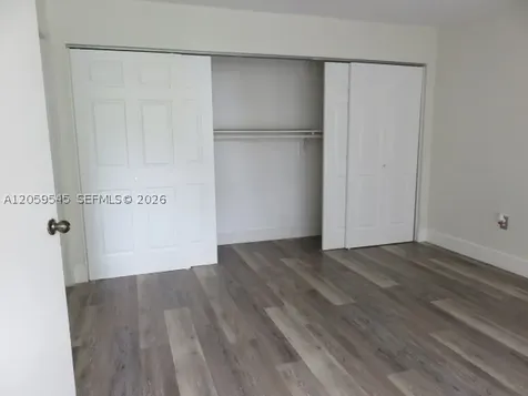 12300 SW 18 Te Miami FL 33175