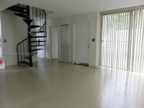 12300 SW 18 Te Miami FL 33175