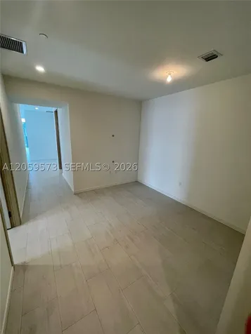 Miami FL 33131