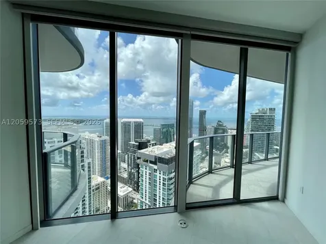Miami FL 33131