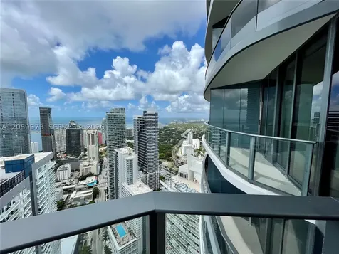 Miami FL 33131