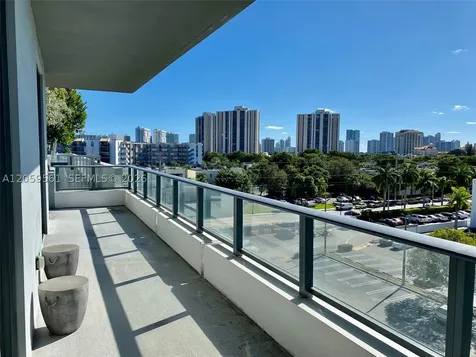 2960 NE 207th Street Aventura FL 33180