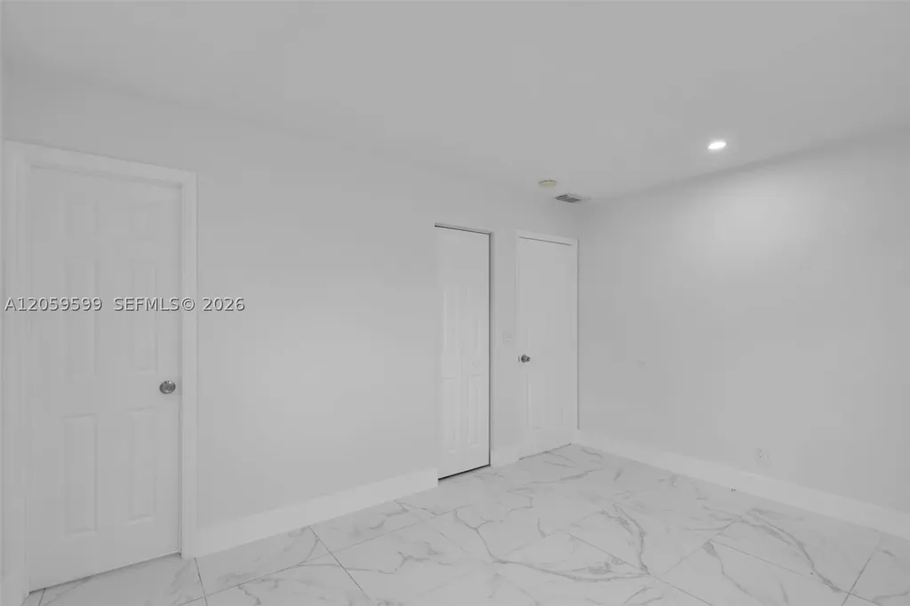 3120 SW 17th Street Fort Lauderdale FL 33312