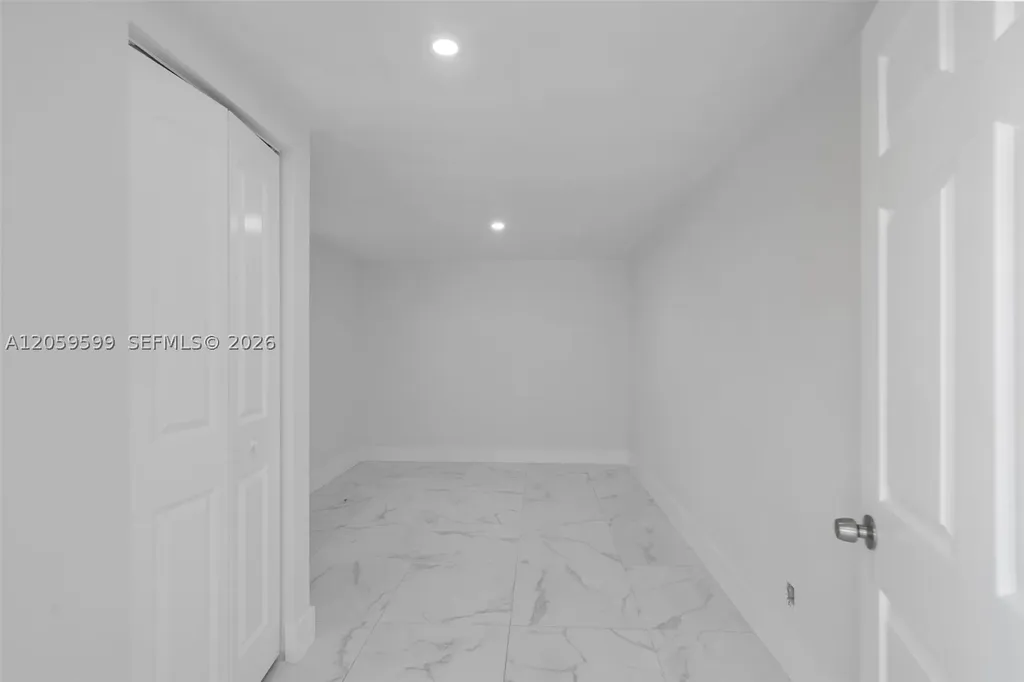 3120 SW 17th Street Fort Lauderdale FL 33312