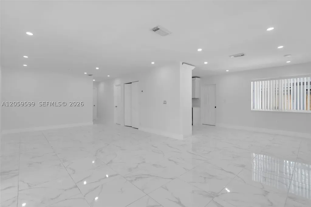 3120 SW 17th Street Fort Lauderdale FL 33312