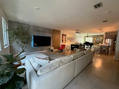 10448 NW 67th Street Doral FL 33178