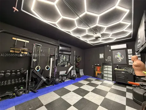 10448 NW 67th Street Doral FL 33178