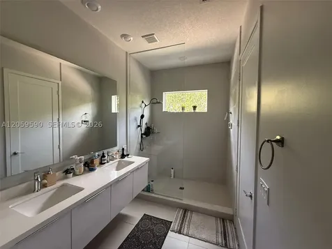 10448 NW 67th Street Doral FL 33178