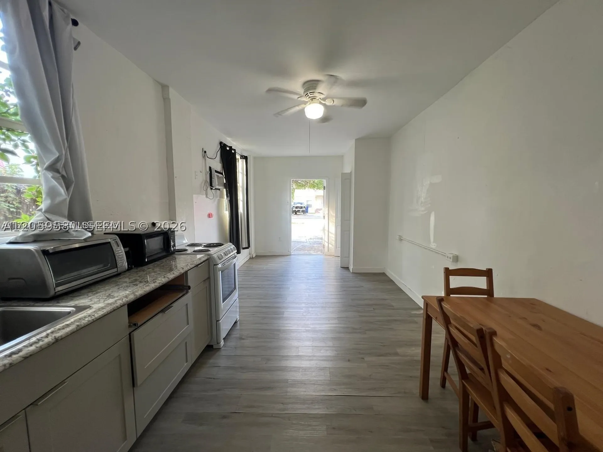 2126 Arthur Street Hollywood FL 33020