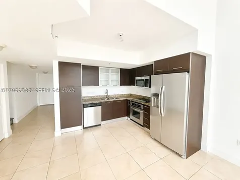 41 SE 5th Street Miami FL 33131