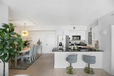 335 S Biscayne Boulevard Miami FL 33131