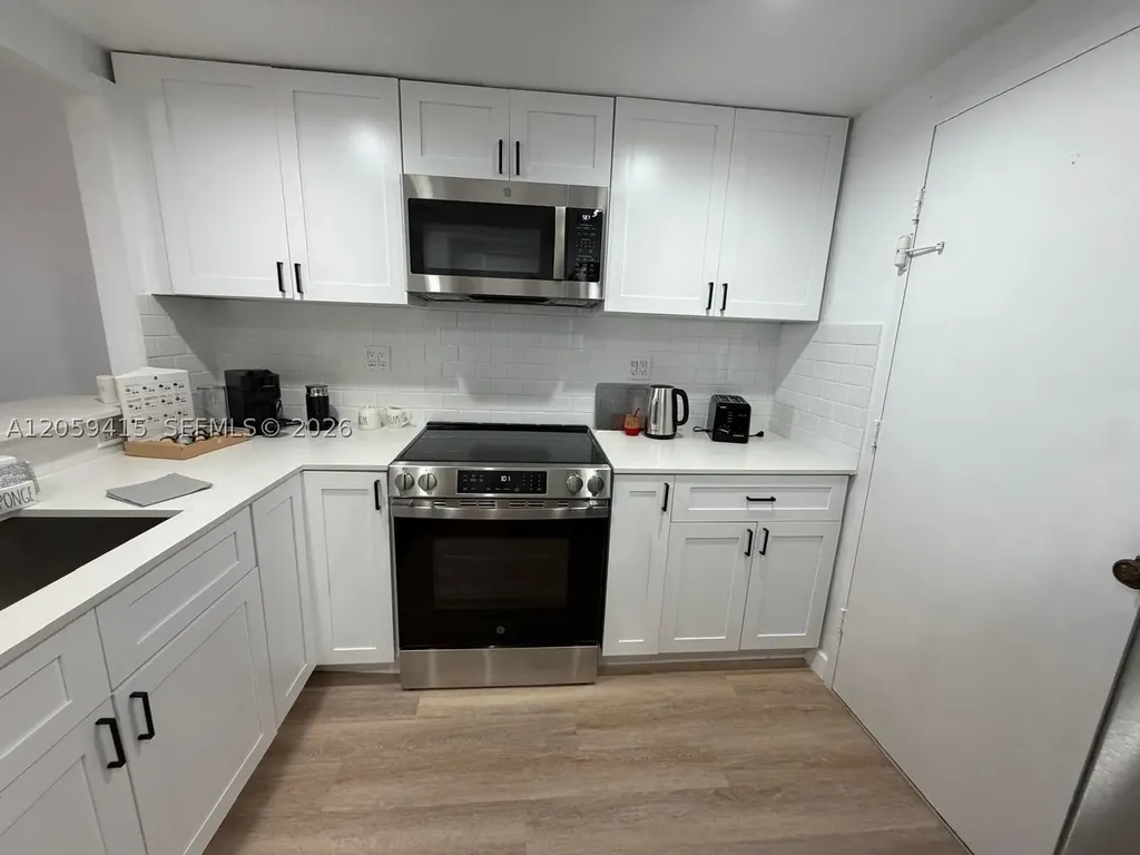 3725 S Ocean Drive Hollywood FL 33019