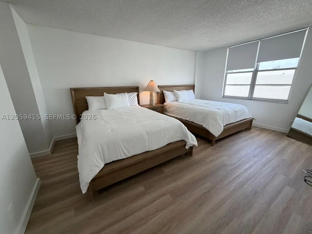 3725 S Ocean Drive Hollywood FL 33019