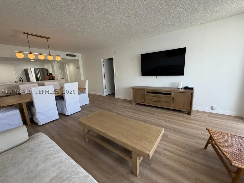 3725 S Ocean Drive Hollywood FL 33019