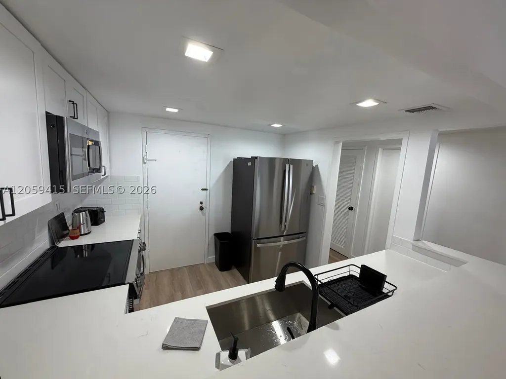 3725 S Ocean Drive Hollywood FL 33019