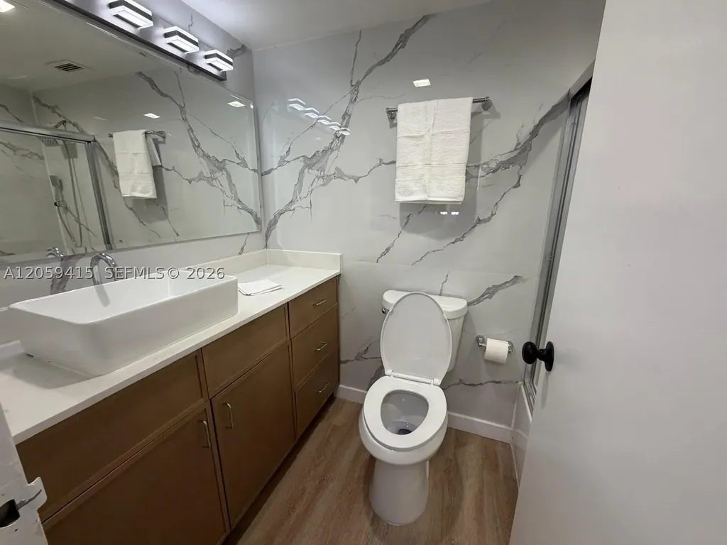 3725 S Ocean Drive Hollywood FL 33019