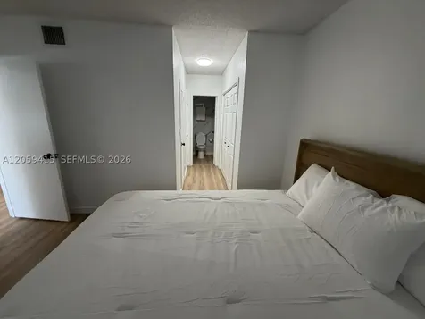 3725 S Ocean Drive Hollywood FL 33019