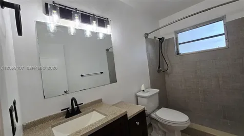 2801 NE 49th Street Fort Lauderdale FL 33308
