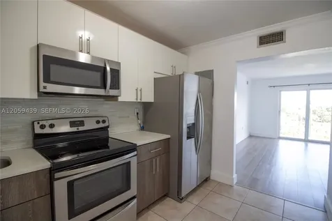 4758 W Flagler Street Miami FL 33134