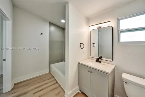 244 SW 14th Avenue Miami FL 33135