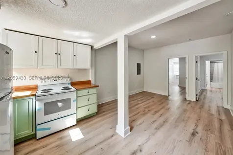 244 SW 14th Avenue Miami FL 33135