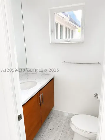 2954 Whitehead Street Miami FL 33133