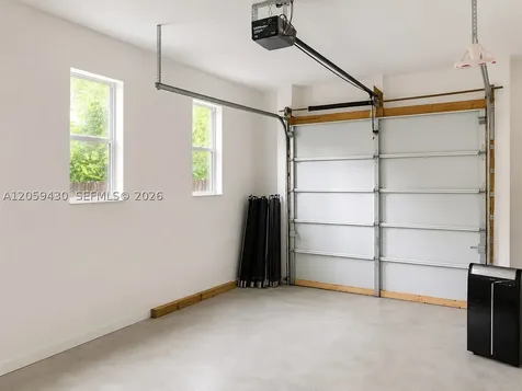 2954 Whitehead Street Miami FL 33133