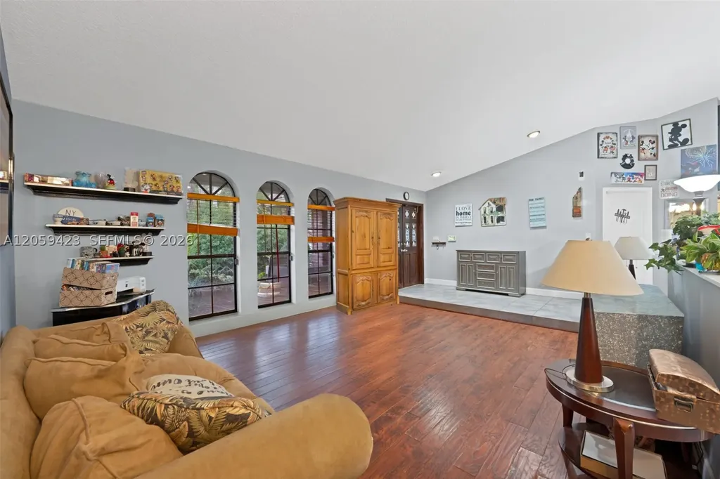 8622 NW 49th Drive Coral Springs FL 33067