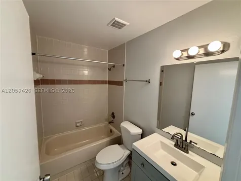 1822 W Meadows Circle Boynton Beach FL 33436
