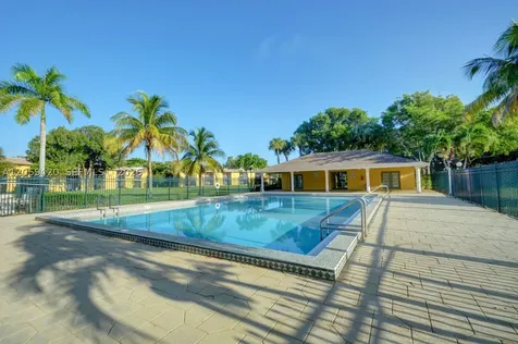 1822 W Meadows Circle Boynton Beach FL 33436